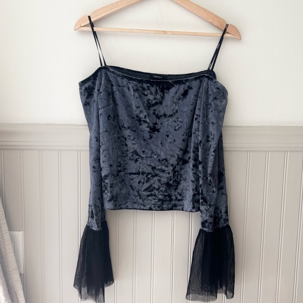 Forever 21 Crushed Velvet Dark Blue and Black Tube Top Blouse woman’s large